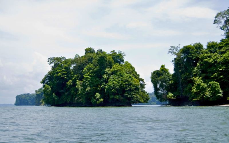 Uramba Bahía Málaga