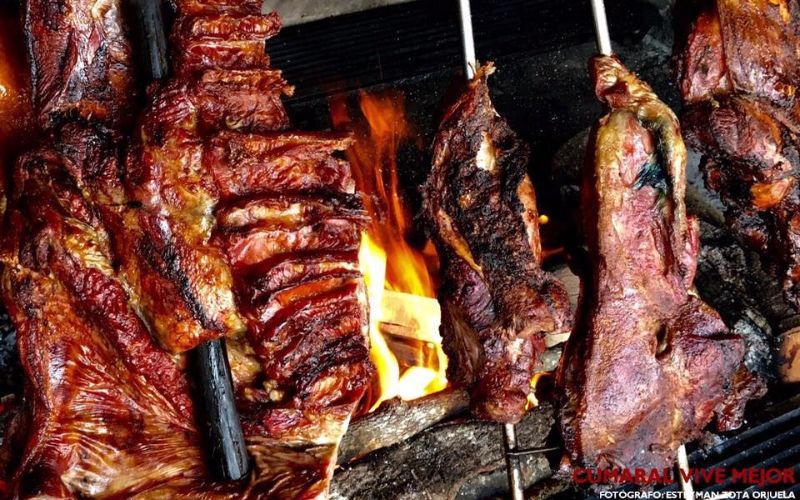 Mamona Llanera - Carne en Vara