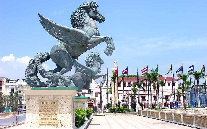 Monumento a los Pegasos