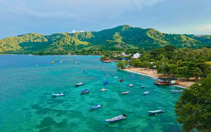 Sapzurro, La Miel y Bahía Aguacate