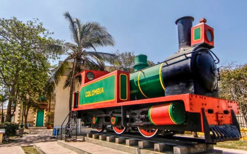 Antigua Locomotora de la Estación Montoya