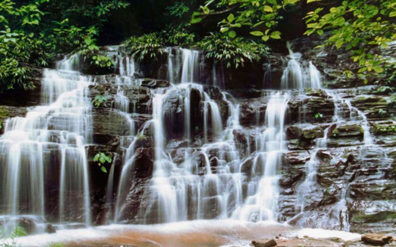 saltos-de-agua-parque-los-katios